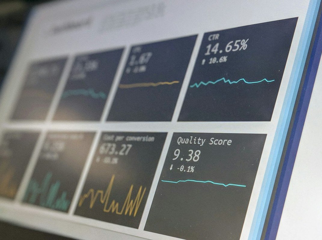 Electronic financial tax reporting dashboard and data metrics screen for UAE e-invoicing